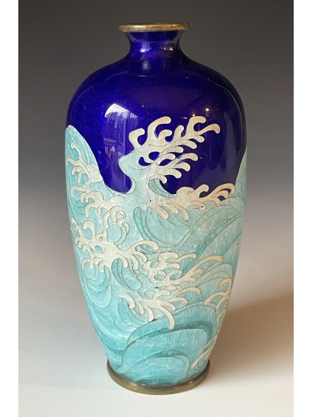 FINE Antique 19th C. Japanese Meiji Era Ginbari Foil Cloisonne Ocean Waves Vase